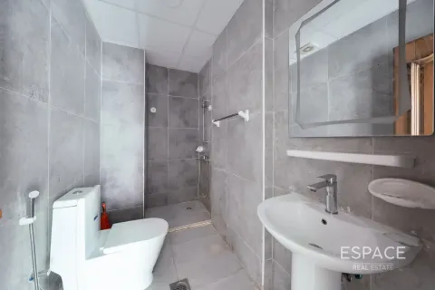 Rijtjeshuis te huur in Al Furjan, Dubai, VAE 3 slaapkamers, 265 vr.m., nr 738417 - foto 13