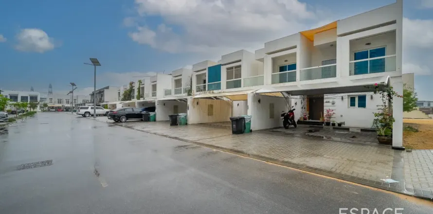Rijtjeshuis in Al Furjan, Dubai, VAE 3 slaapkamers, 265 vr.m. nr 738417