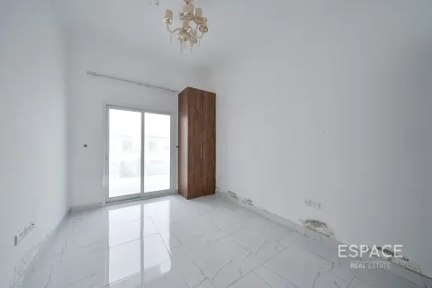 Rijtjeshuis te huur in Al Furjan, Dubai, VAE 3 slaapkamers, 265 vr.m., nr 738417 - foto 11