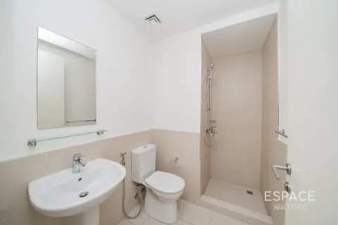 Villa en alquiler en Dubai Hills Estate, Dubai, EAU 4 dormitorios, 340 m2 № 738414 - foto 11