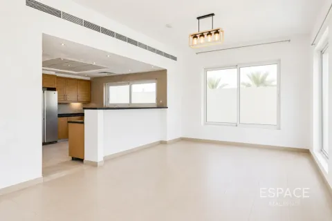 Vila di Jumeirah Park, Dubai, UEA 4 kamar tidur, 455 m2 nomor 738168 - foto 3