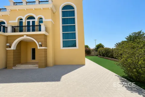 Vila di Jumeirah Park, Dubai, UEA 4 kamar tidur, 455 m2 nomor 738168 - foto 15