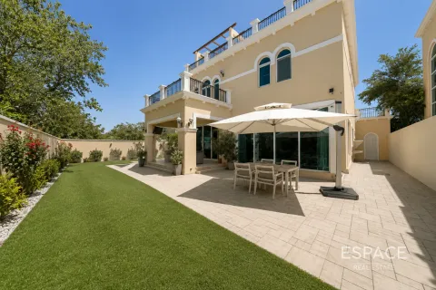 Willa w Jumeirah Park, Dubai, ZEA 4 sypialnie, 455 mkw. nr 738169