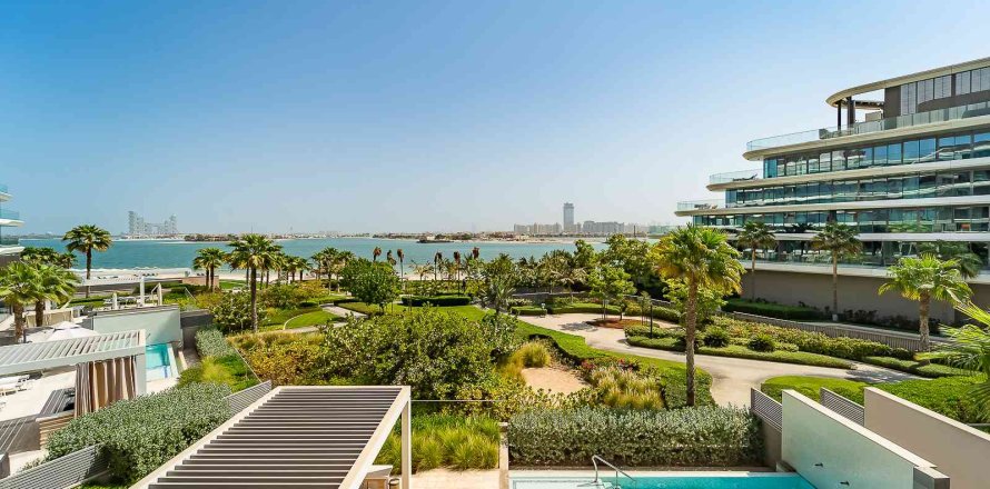Apartment i Palm Jumeirah, Dubai, UAE 3 soveværelser, 606 kvm № 734203