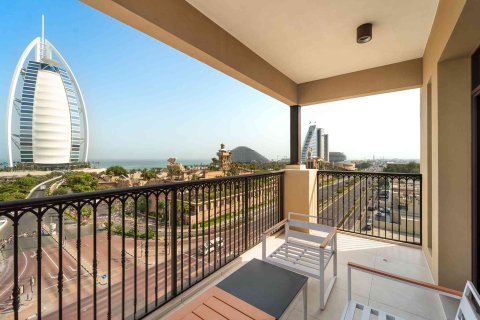 Leilighet til salgs i Umm Suqeim, Dubai, Emiratene 3 soverom, 171 kvm Nr. 734207 - Foto 2