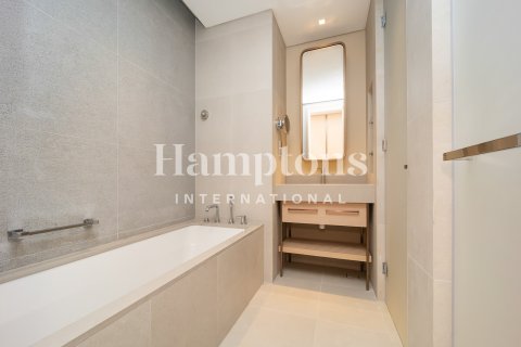 דירה להשכרה ב Downtown Dubai (Downtown Burj Dubai), Dubai, איחוד האמירויות  2 חדרי שינה, 99.12750100 מ"ר, מספר 702035 - תמונה 16