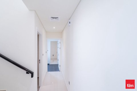 Kaupunkipientalo Dubai, Arabiemiraatit 3 makuuhuonetta, 174.8 m2 № 645653 - kuva 5