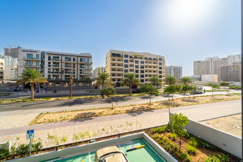 Apartment til salg i Al Barsha, Dubai, UAE 2 soveværelser, 123 kvm № 758435 - foto 13