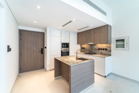 Apartment til salg i Al Barsha, Dubai, UAE 2 soveværelser, 123 kvm № 758435 - foto 2
