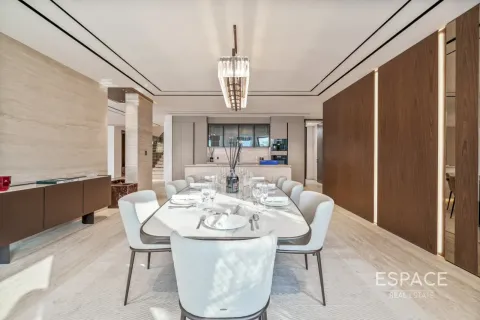 Villa in vendita a Palm Jumeirah, Dubai, EAU 5 camere da letto, 594 mq. № 649906 - foto 5