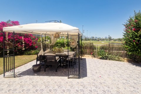 ویلا برای اجاره در Meadows، Dubai، امارات متحده عربی 6 خوابه ، 796.56 متر مربع ، شماره 750216 - تصویر 17