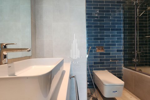 Apartament de închiriat în Tourist Club Area, Abu Dhabi, EAU 2 dormitoare, 111.5 mp.  №454691 - poză 13