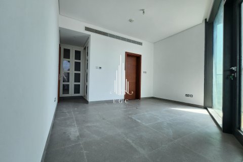 Apartament de închiriat în Tourist Club Area, Abu Dhabi, EAU 2 dormitoare, 111.5 mp.  №454691 - poză 12