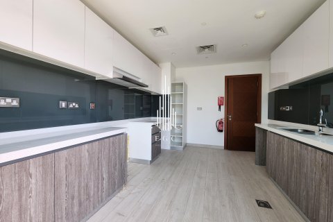 Apartament de închiriat în Tourist Club Area, Abu Dhabi, EAU 2 dormitoare, 111.5 mp.  №454691 - poză 4