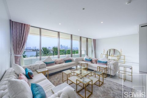 Apartamento en venta en Palm Jumeirah, Dubai, EAU 3 dormitorios, 341.05 m2 № 747260 - foto 12