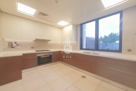 Vila na Yas Island, Abu Dhabi, UAE 5 spavaće sobe, 852 m2 Br. 535295 - Slika 21