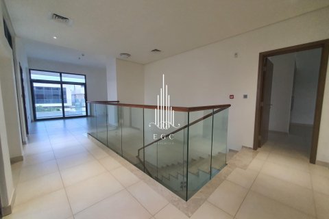 Vila na Yas Island, Abu Dhabi, UAE 5 spavaće sobe, 852 m2 Br. 535295 - Slika 17