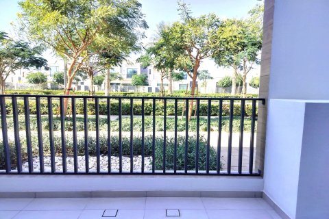 Řadový dům v Arabian Ranches 3, Dubai, SAE 3 ložnice, 130 m² Č.: 726038 - fotografie 4