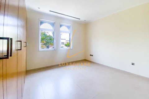 Villa in Jumeirah Park, Dubai, UAE 3 bedrooms, 700 sq.m. № 726144 - photo 10
