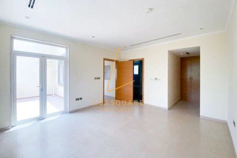 Villa in Jumeirah Park, Dubai, UAE 3 bedrooms, 700 sq.m. № 726144 - photo 8