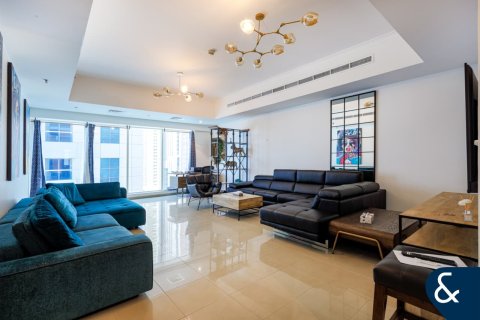 Квартира в EMIRATES CROWN в Дубай Марина, ОАЭ 2 спальни, 229м2 № 698431