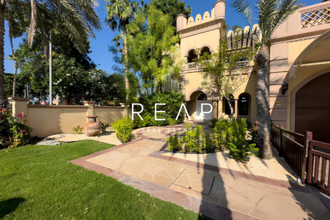 Villa à vendre à  Palm Jumeirah, Dubai, EAU 3 chambres, 423.5 m2 № 499611 - photo 22