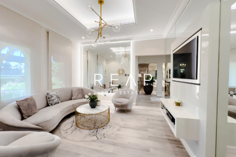 Villa à vendre à  Palm Jumeirah, Dubai, EAU 3 chambres, 423.5 m2 № 499611 - photo 3