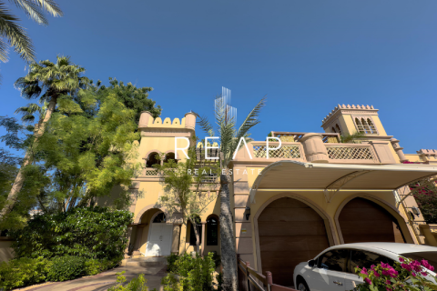 Villa à vendre à  Palm Jumeirah, Dubai, EAU 3 chambres, 423.5 m2 № 499611 - photo 24