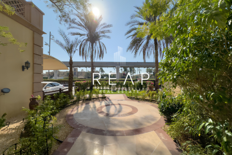 Villa à vendre à  Palm Jumeirah, Dubai, EAU 3 chambres, 423.5 m2 № 499611 - photo 25