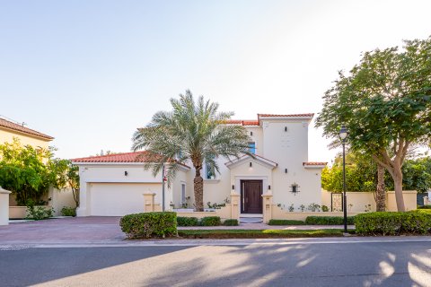 Vila v Arabian Ranches, Dubai, SAE 5 ložnice, 724.27 m² Č.: 754466