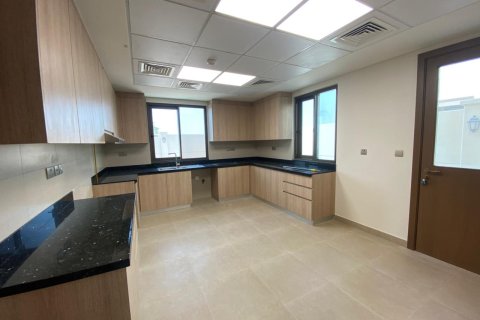 Σπίτι σε Abu Dhabi, ΗΑΕ 2 υπνοδωμάτια, 150 τ.μ. Αρ. 716910 - φωτογραφία 2