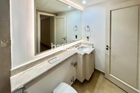 Apartmen di Old Town, Dubai, UAE 1 bilik tidur, 90 meter persegi № 626596 - foto 13