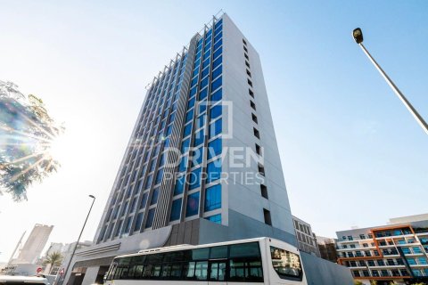 Wohnung in Jumeirah Village Circle, Dubai, VAE: 1 Zimmer, 23.41 m2 Nr. 767749