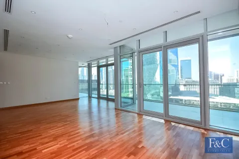 Apartemen di DIFC, Dubai, UEA 2 kamar tidur, 166 m2 nomor 704739 - foto 17