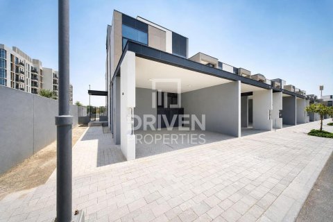 Townhouse de vânzare în Mudon, Dubai, EAU 4 dormitoare, 240.06 mp.  №765292 - poză 3