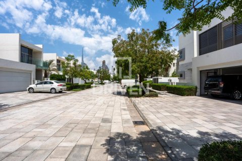 Villa asukohaga Mohammed Bin Rashid City, Dubai, AÜE: 5 magamistoaga, 795.62 m² Nr 765294