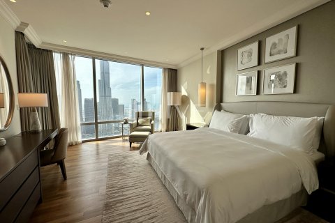 Διαμέρισμα σε Downtown Dubai (Downtown Burj Dubai), Dubai, ΗΑΕ 4 υπνοδωμάτια, 254.1 τ.μ. Αρ. 595384 - φωτογραφία 9
