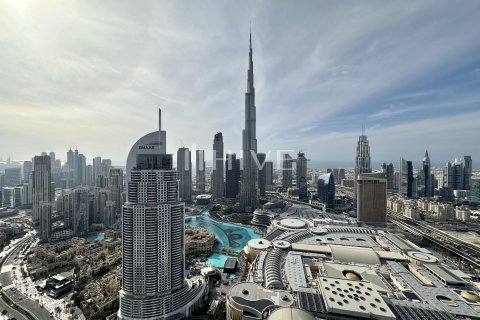 Wohnung in Downtown Dubai (Downtown Burj Dubai), Dubai, VAE: 4 Schlafzimmer, 254.1 m2 Nr. 595384
