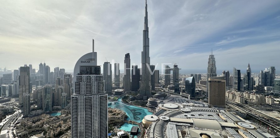 Διαμέρισμα σε Downtown Dubai (Downtown Burj Dubai), Dubai, ΗΑΕ 4 υπνοδωμάτια, 254.1 τ.μ. Αρ. 595384