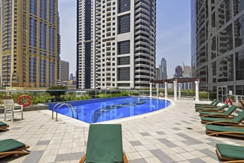 Huoneisto Jumeirah Lake Towers, Dubai, Arabiemiraatit 2 makuuhuonetta, 144.66 m2 № 749791 - kuva 2