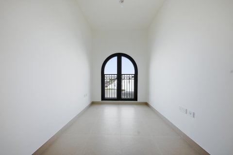 Villa til leje i Al Shamkha, Abu Dhabi, UAE 4 soveværelser, 391.21 kvm № 750218 - foto 12