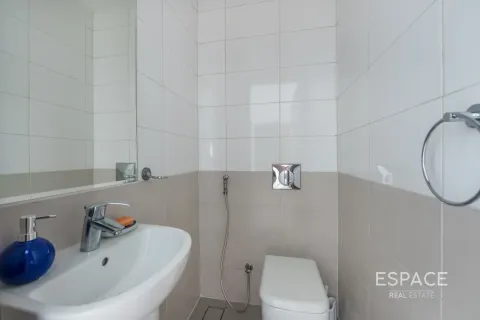 Apartment in AZURE RESIDENCES in Palm Jumeirah, Dubai, UAE 1 bedroom, 129 sq.m. № 661377 - photo 8