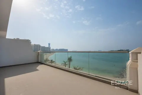 Apartment in AZURE RESIDENCES in Palm Jumeirah, Dubai, UAE 1 bedroom, 129 sq.m. № 661377 - photo 6