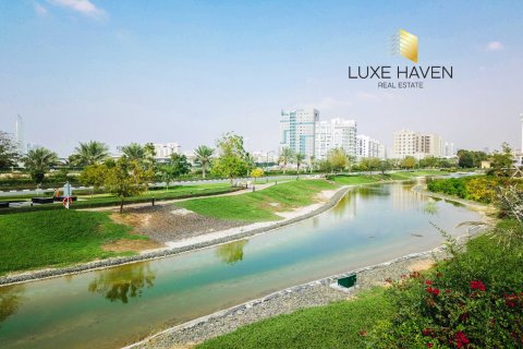 Villa til salg i Jumeirah Golf Estates, Dubai, UAE 5 soveværelser, 478.82 kvm № 378322 - foto 21