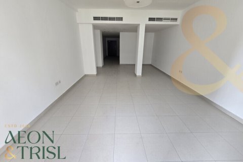 Al Quoz, Dubai, UAE의 아파트 침실 1개, 114제곱미터 번호 709026
