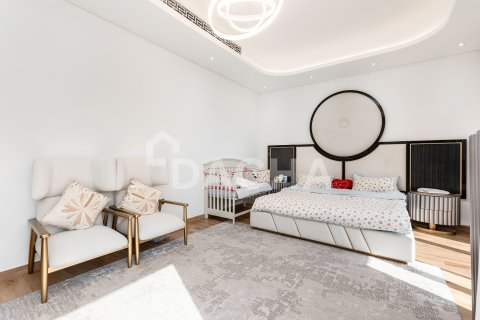 Vilë në Nadd Al Sheba, Dubai, Emiratet e Bashkuara Arabe 5 dhoma gjumi, 527 m2. № 723136 - Foto 12