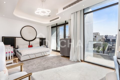 Vilë në Nadd Al Sheba, Dubai, Emiratet e Bashkuara Arabe 5 dhoma gjumi, 527 m2. № 723136 - Foto 13