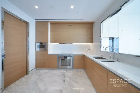 Apartman u Palm Jumeirah, Dubai, UAE 4 spavaćih soba, 384 m2 Br. 738311 - fotografija 16