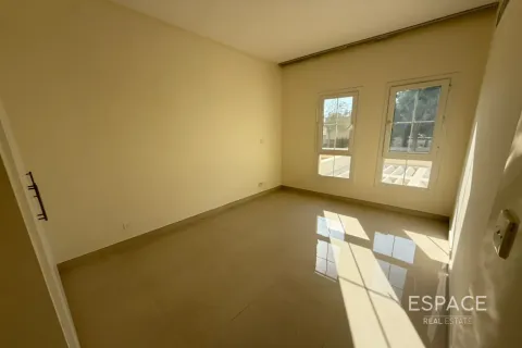 Villa zur Miete in The Springs, Dubai, VAE 3 Schlafzimmer, 228 m2 Nr. 738306 - Foto 8