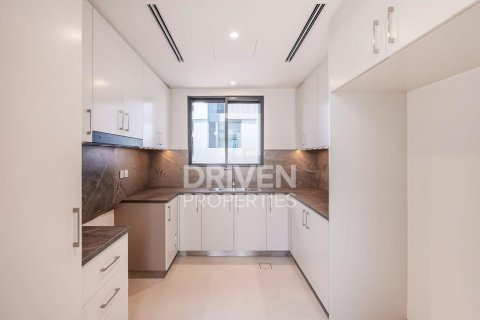 Vila v Arabian Ranches 3, Dubai, SAE 4 ložnice, 447.98 m² Č.: 762243 - fotografie 2